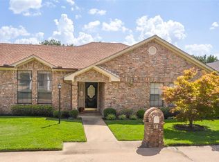 18 Estates Ct, Longview, TX 75605