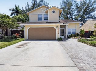 22859 N Sandalfoot Boulevard, Boca Raton, FL 33428