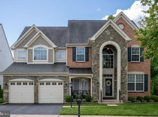 16619 Space More Cir, Woodbridge, VA 22191