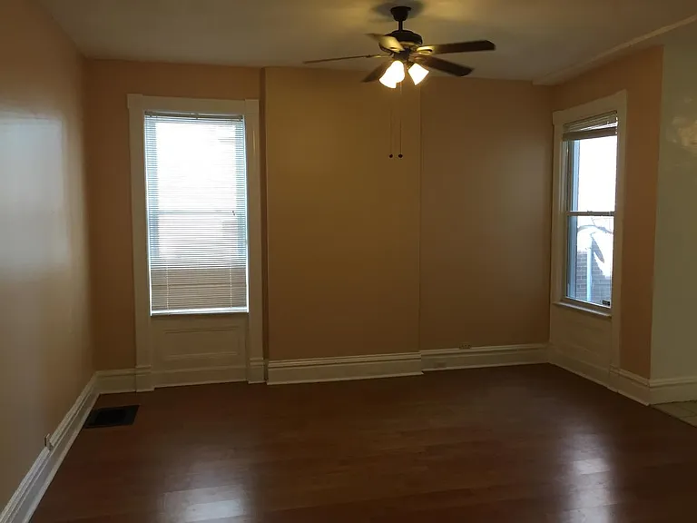 3905 Castleman Ave #A — Photo 5