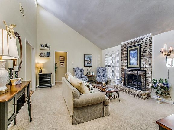 3rd image of 8211 Club Meadows Dr