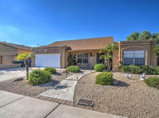 910 E Wickieup Ln, Phoenix, AZ 85024