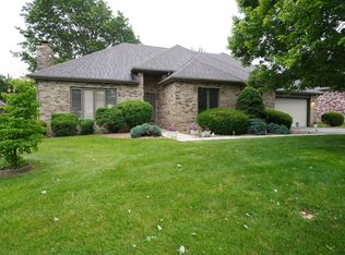 1360 N Cooper Blvd, Springfield, MO 65802