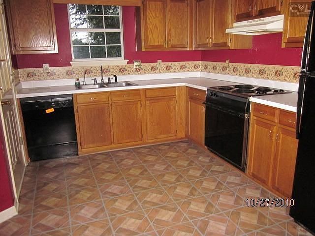 2nd image of 659 Westwood Dr