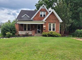107 W 11th Ave, Johnson City, TN 37604