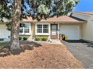 729 Clark St APT 4, Tecumseh, MI 49286