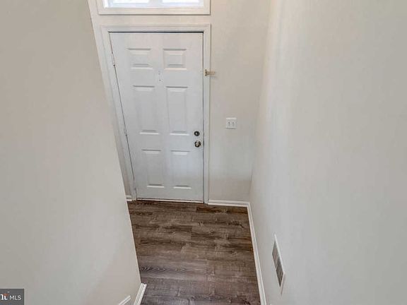 4th image of 13435 Elevation Ln
