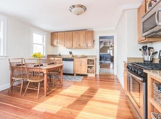 275 Gallivan Blvd APT 4, Dorchester Center, MA 02124