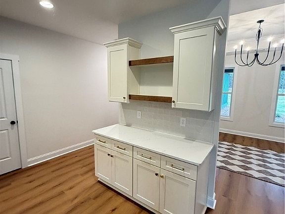 5th image of 9500 Lee Road 158