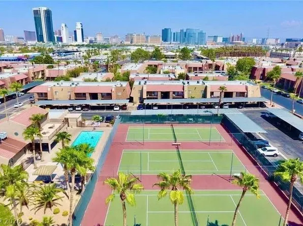 4990 River Glen Dr Unit 168, Spring Valley, NV 89103