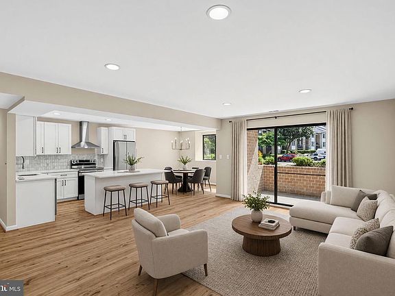 2nd image of 2 Glenamoy Rd Unit 101