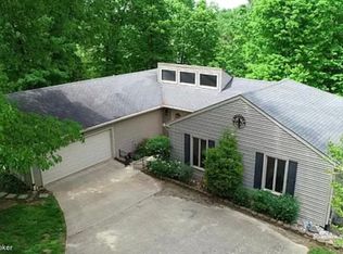 81 Ivy Ct, Brandenburg, KY 40108