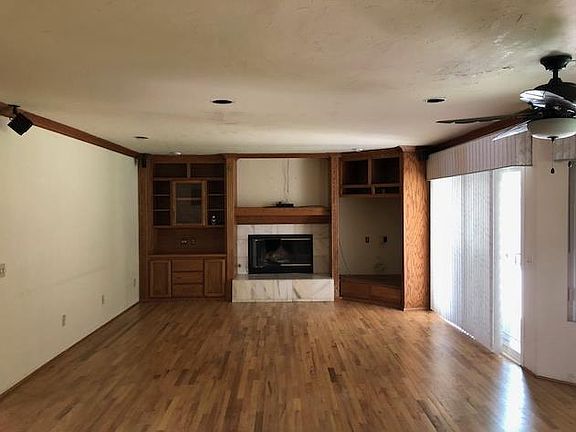 3rd image of 5474 N D St