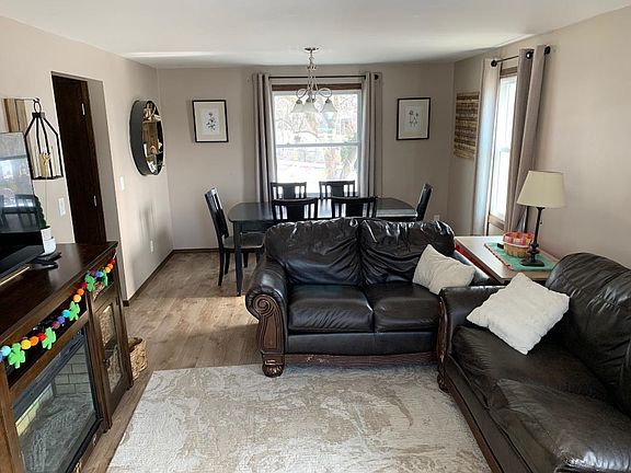 5th image of 2180 Spring Creek Cir