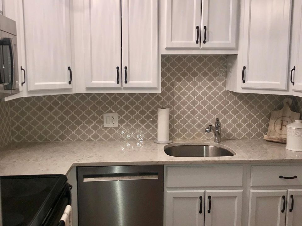 1st image of 1355 N Sandburg Ter APT 309