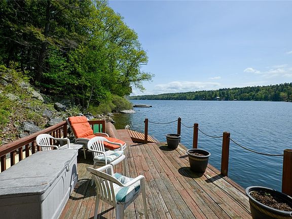 4th image of 18392 Quinn Dr