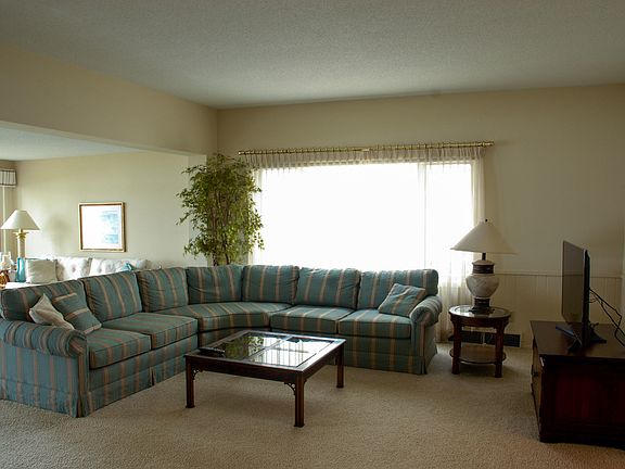 5th image of 1505 Givens St