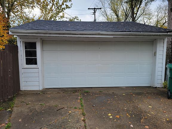 2nd image of 1459 Borgstrom Ave