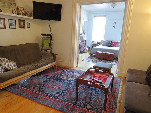 3rd image of 215A Prospect Ave #2F