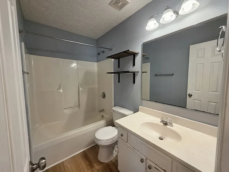 6548 Applewhite Rd — Photo 16