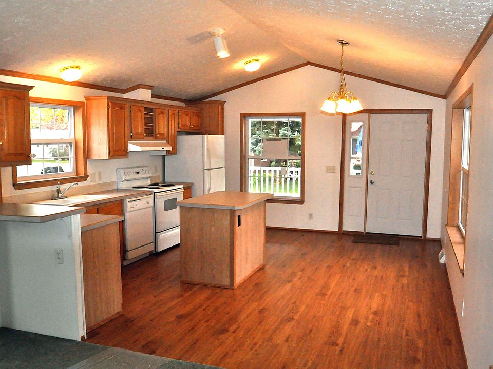 2nd image of 1201 Indigo Dr