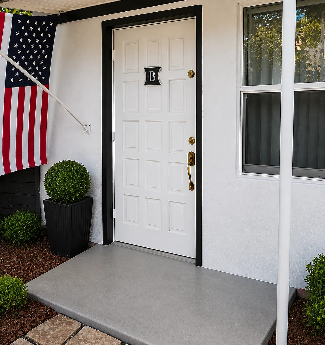 Studio, 300 sqft, $1,400 — Photo 2