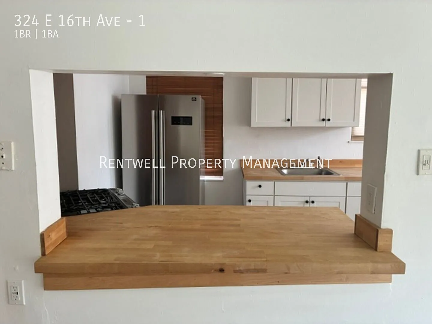 1st-Floor 1-Bedroom Apartment with Private Deck — Photo 4
