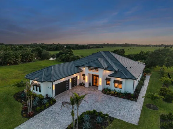 1023 W POLO GROUNDS Drive, Vero Beach, FL 32966