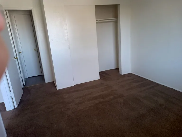 245 C St — Photo 9