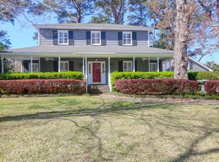 709 Chatter Rd, Mount Pleasant, SC 29464