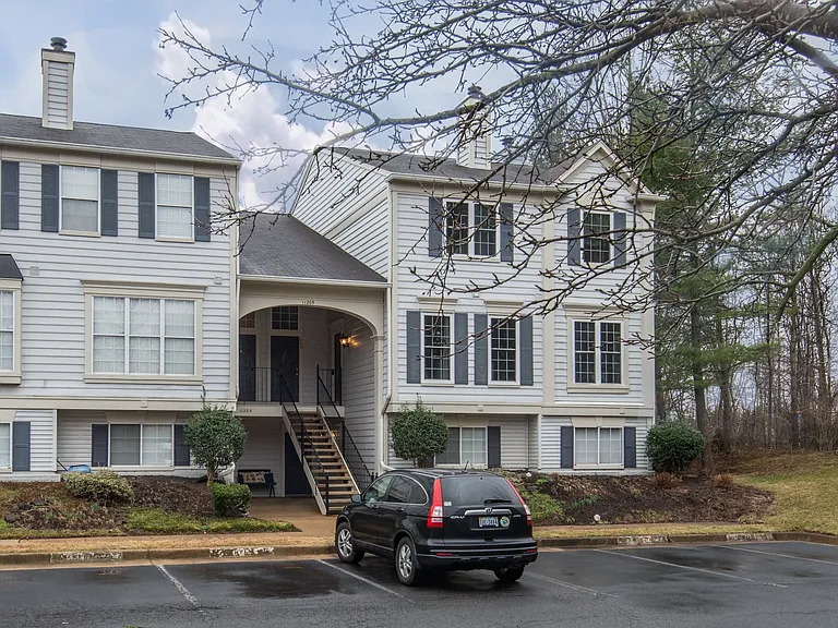 11205 Rienzi Pl #202 — Photo 42