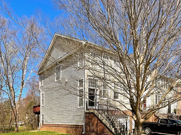 21510 Iredell Ter — Photo 3