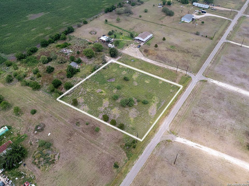 1st image of 297 lonesome oak