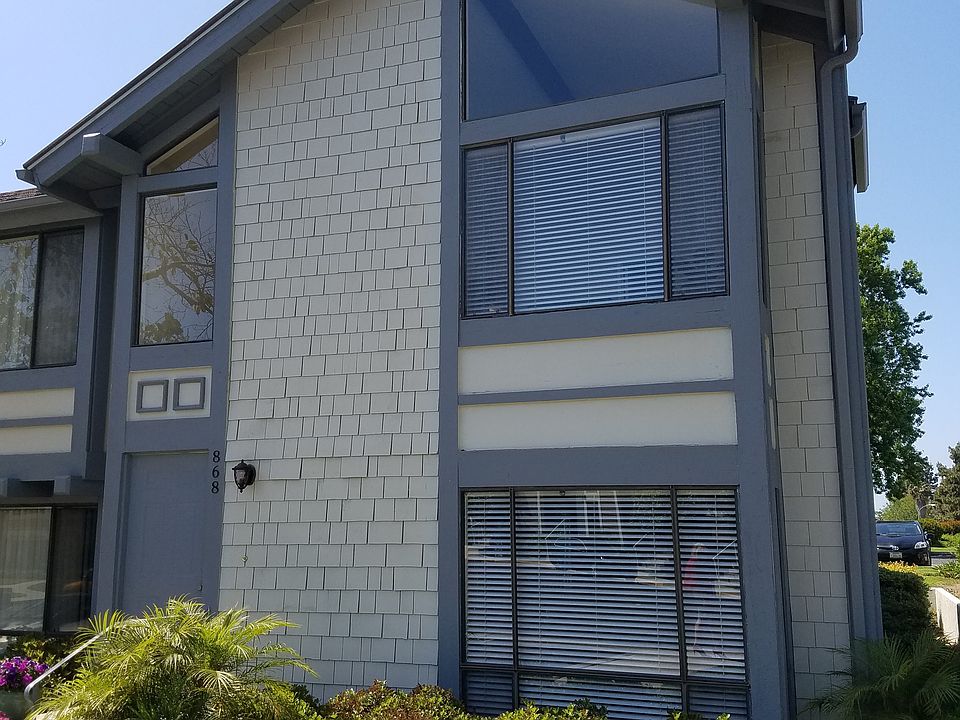 Front - Corner unit.