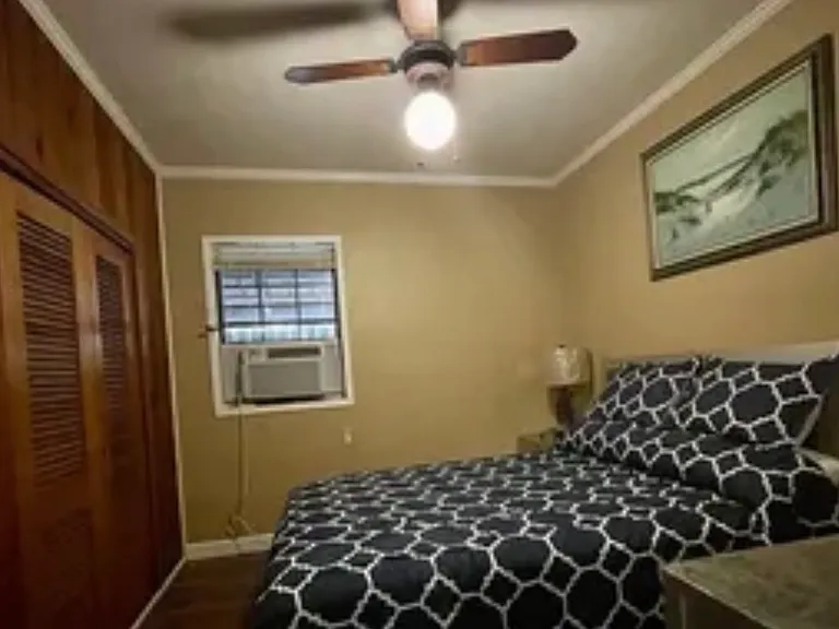 211B Seminole Trl #B — Photo 5