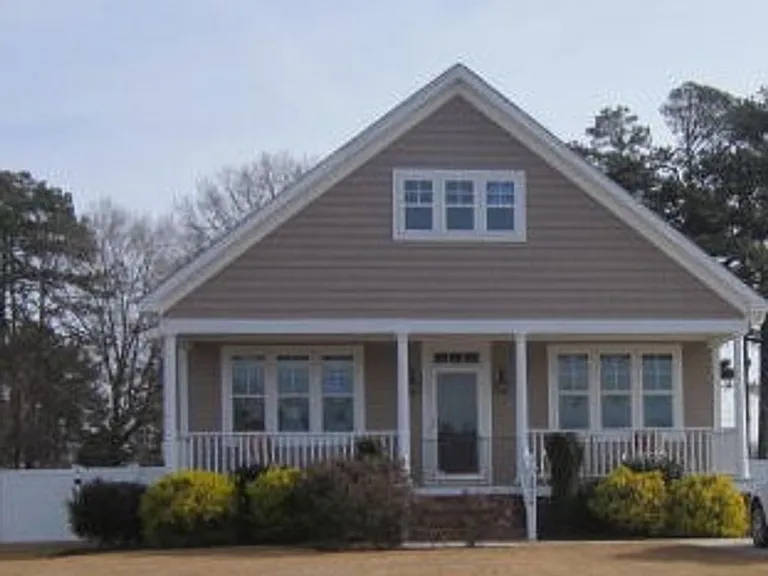 2816 Herman Dr NW — Photo 1