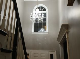 12927 Wheatland Rd, Fairfax, VA 22033