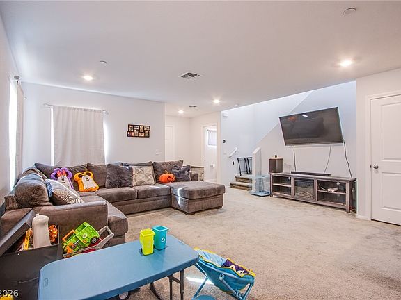5th image of 1145 Blissful Plains Ave