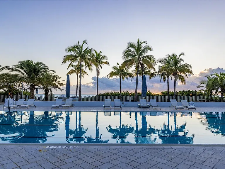 615 Ocean Dr #6A — Photo 36