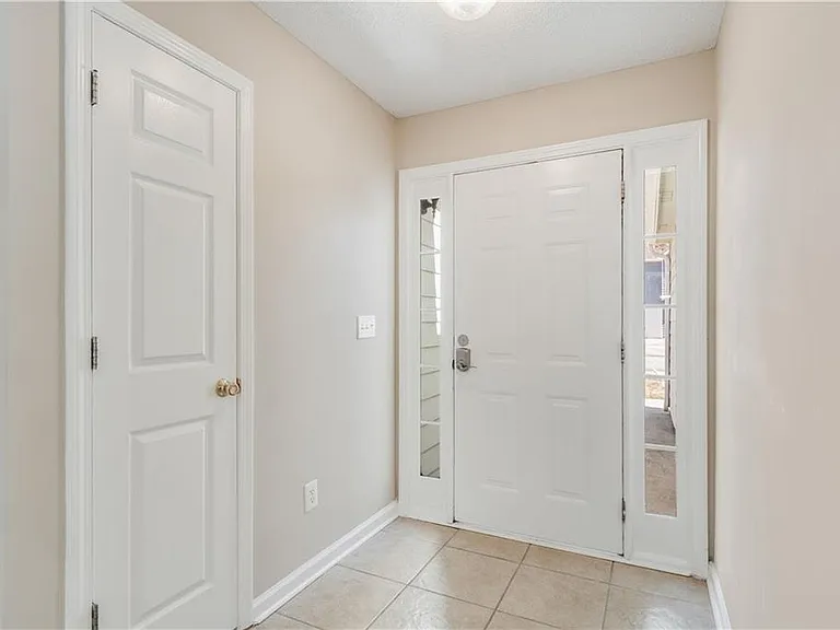 4209 Zephyrhills Dr NW — Photo 29