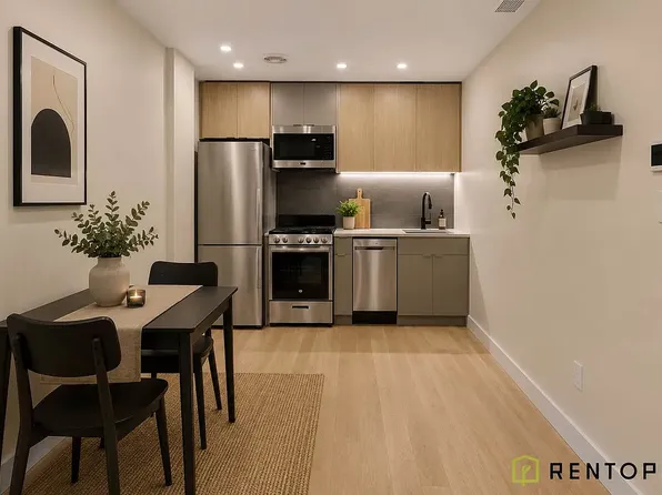 302 Graham Avenue image 1 of 4