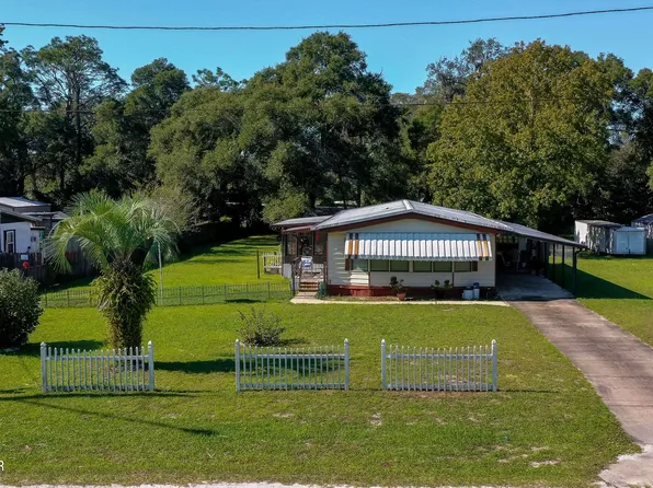 3544 Cedar Ln, Deland, FL 32724