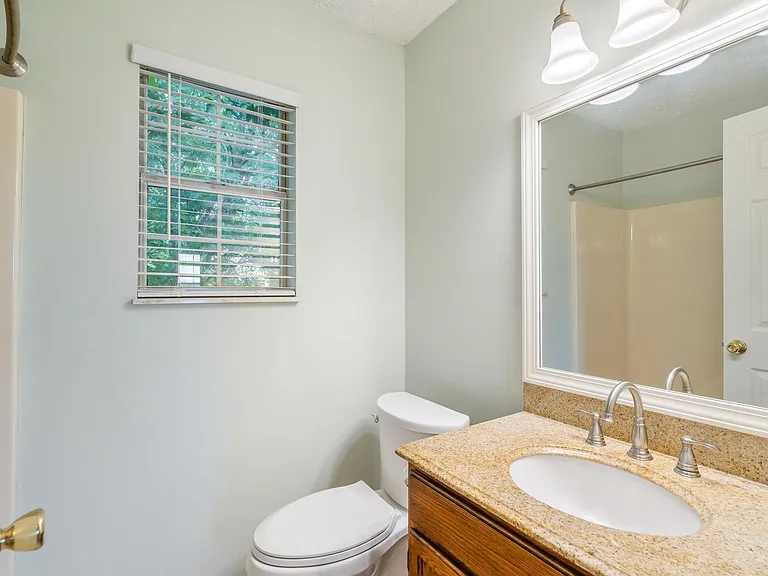 2376 Wadsworth Dr — Photo 23