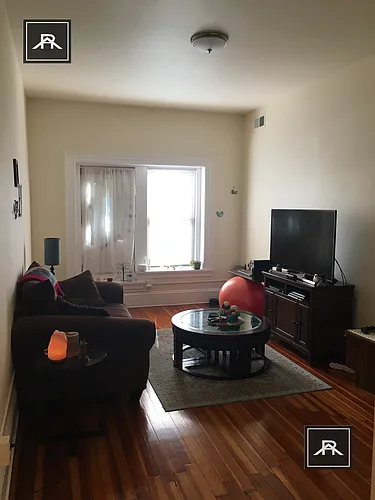 1461 Beacon St #12B Photo 1