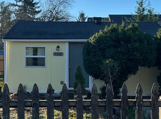 7816 SE Ogden St, Portland, OR