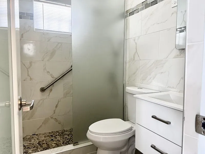 Building Photo - Cond Mar Chiquita Apt 6A-2