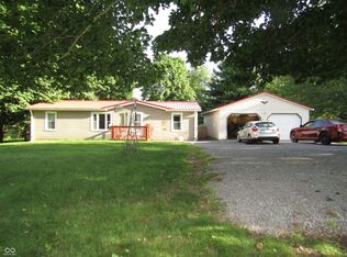 5453 W Us Highway 136, Waynetown, IN 47990