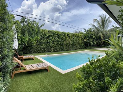 8921 SW 48th St, Miami, FL, 33165