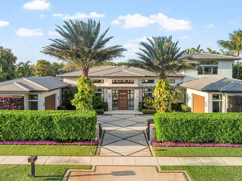 12381 Cypress Island Way