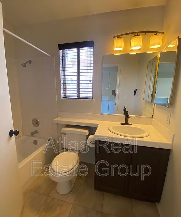 1st image of 2409 Palm Shore Ct
